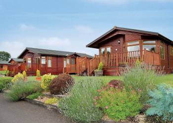 Blossom Hill Lodges