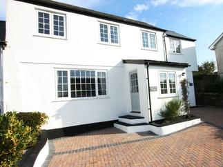 Click here for more about Lighthouse Cottage