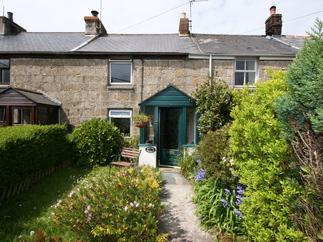 Click here for more about Honnor Cottage