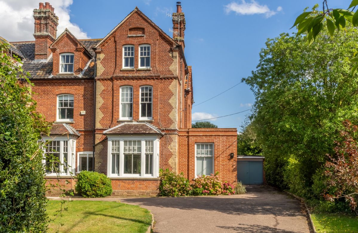 Click here for more about Belstead House