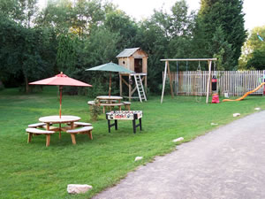 Island Meadow Caravan Park