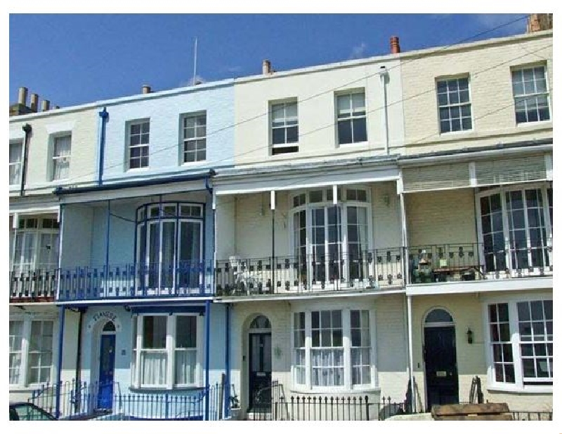 Click here for more about Sandsview