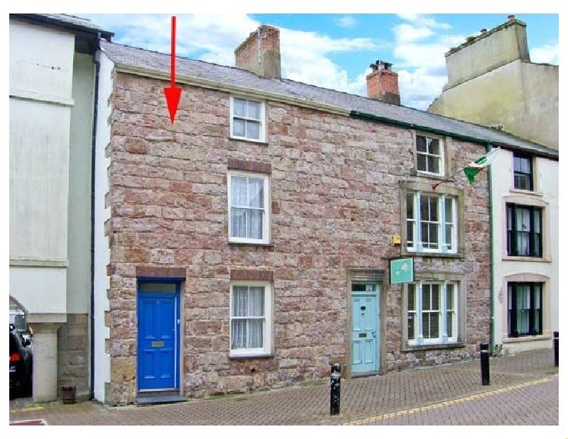 Click here for more about Castle Street Cottage