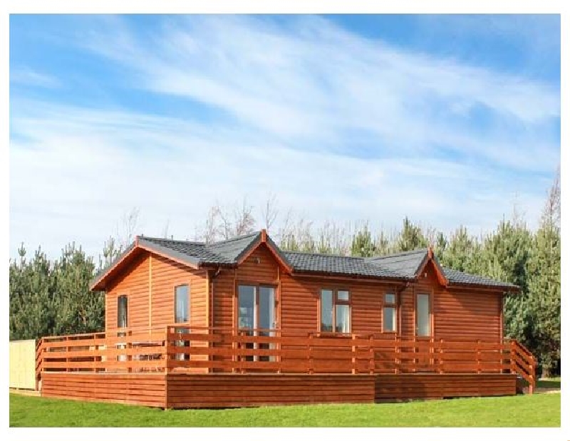 Click here for more about Callow Lodge 2