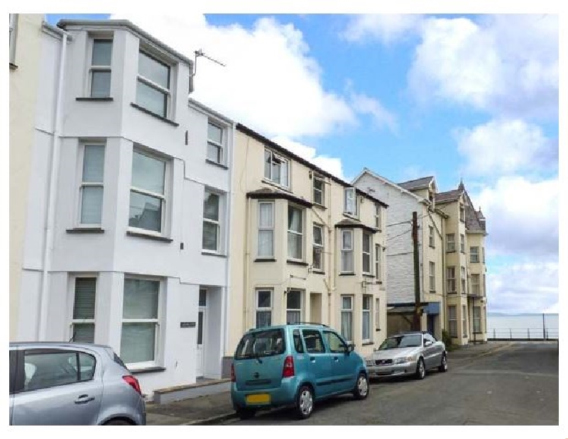 Click here for more about Y Castell Apartment 1