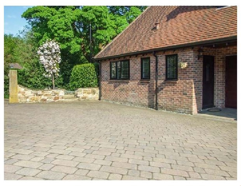 Click here for more about Beechcroft Corner House