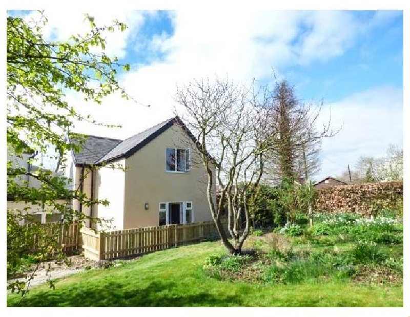 Click here for more about Woodville Cottage