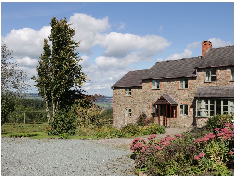 Click here for more about Heron Cottage
