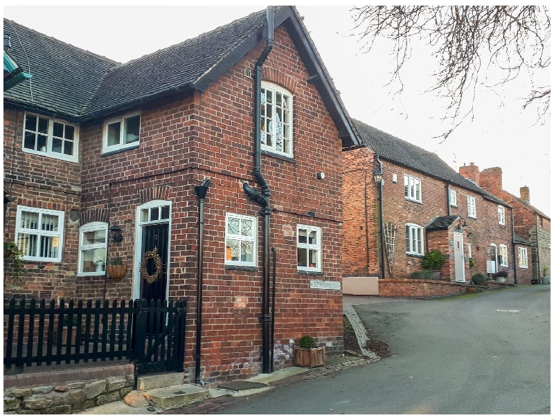 Click here for more about 3 Pepper Lane