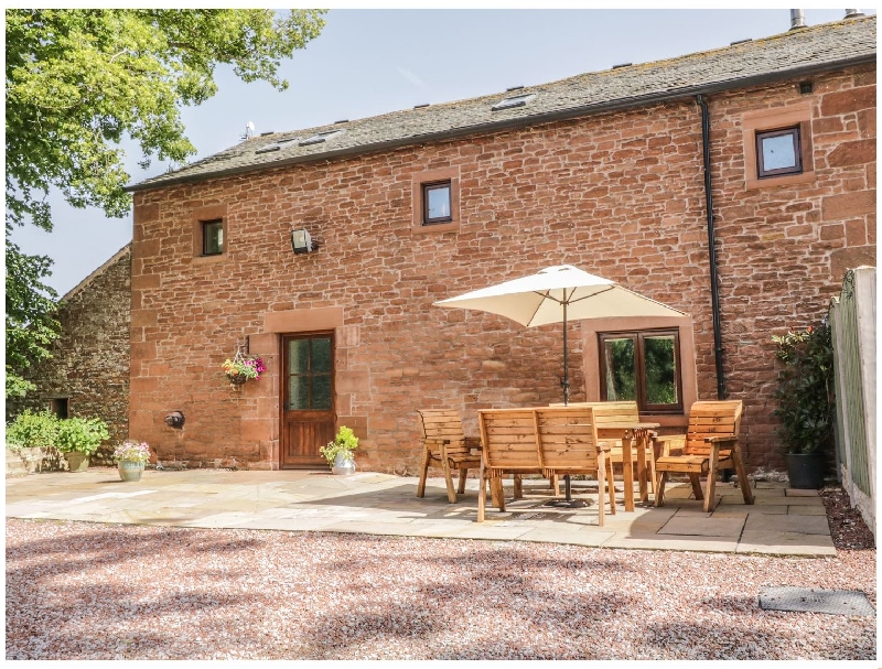 Click here for more about Robyn Cottage