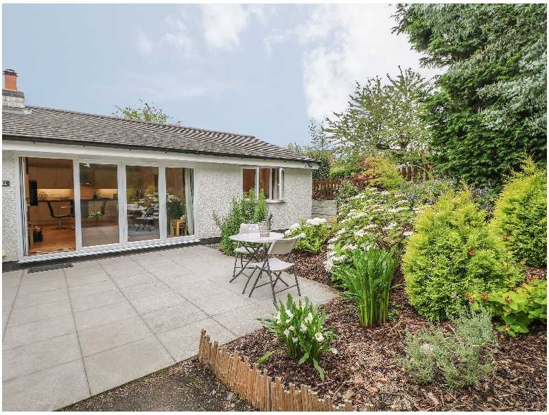Click here for more about Hazel Cottage
