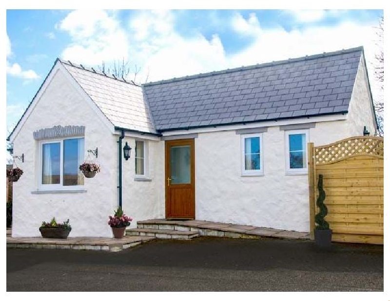 Click here for more about Pen-y-Bryn
